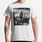 Taylor Fighters On Stage Classic T-Shirt RB2405 product Offical foo fighters Merch